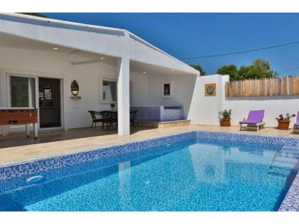 Villa Tameralii 2 bed villa and pool Breakast included 