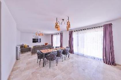 Villa Lizya - Brand new villa with jacuzzi and close to town and beach - image 15