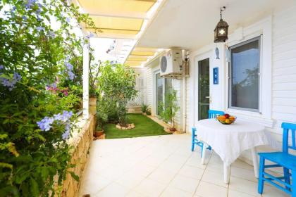 Aslı Apart