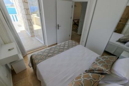 Kalkan 7 bedrooms Luxury Villa  infinity pool WIFI - image 22