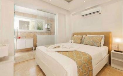 Kalkan 7 bedrooms Luxury Villa  infinity pool WIFI - image 23