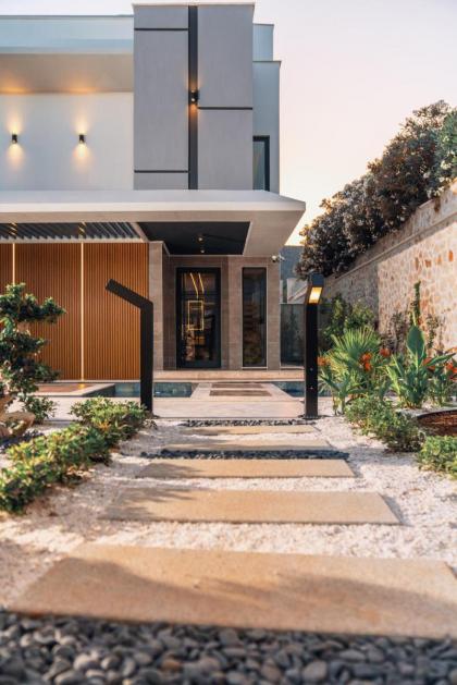 Aura Villa - image 17