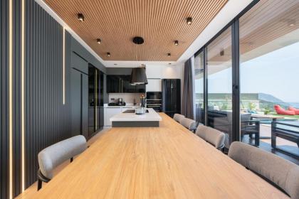 Aura Villa - image 21