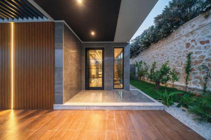 Aura Villa - image 30