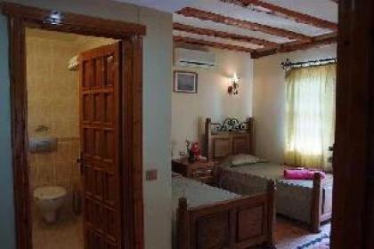 Asfiya Sea View Hotel - image 23
