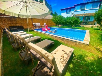 Spacious Flat with Private Pool in Kas