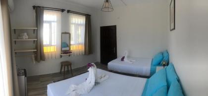 TUTHALIYA HOTEL - image 15