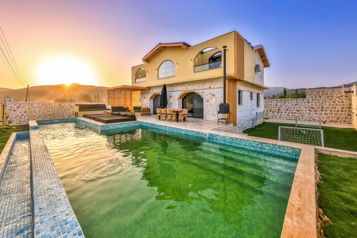 Villa Renee - Kalkan Villa - image 2
