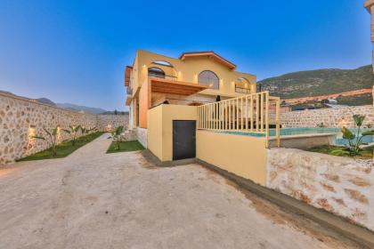Villa Renee - Kalkan Villa - image 5