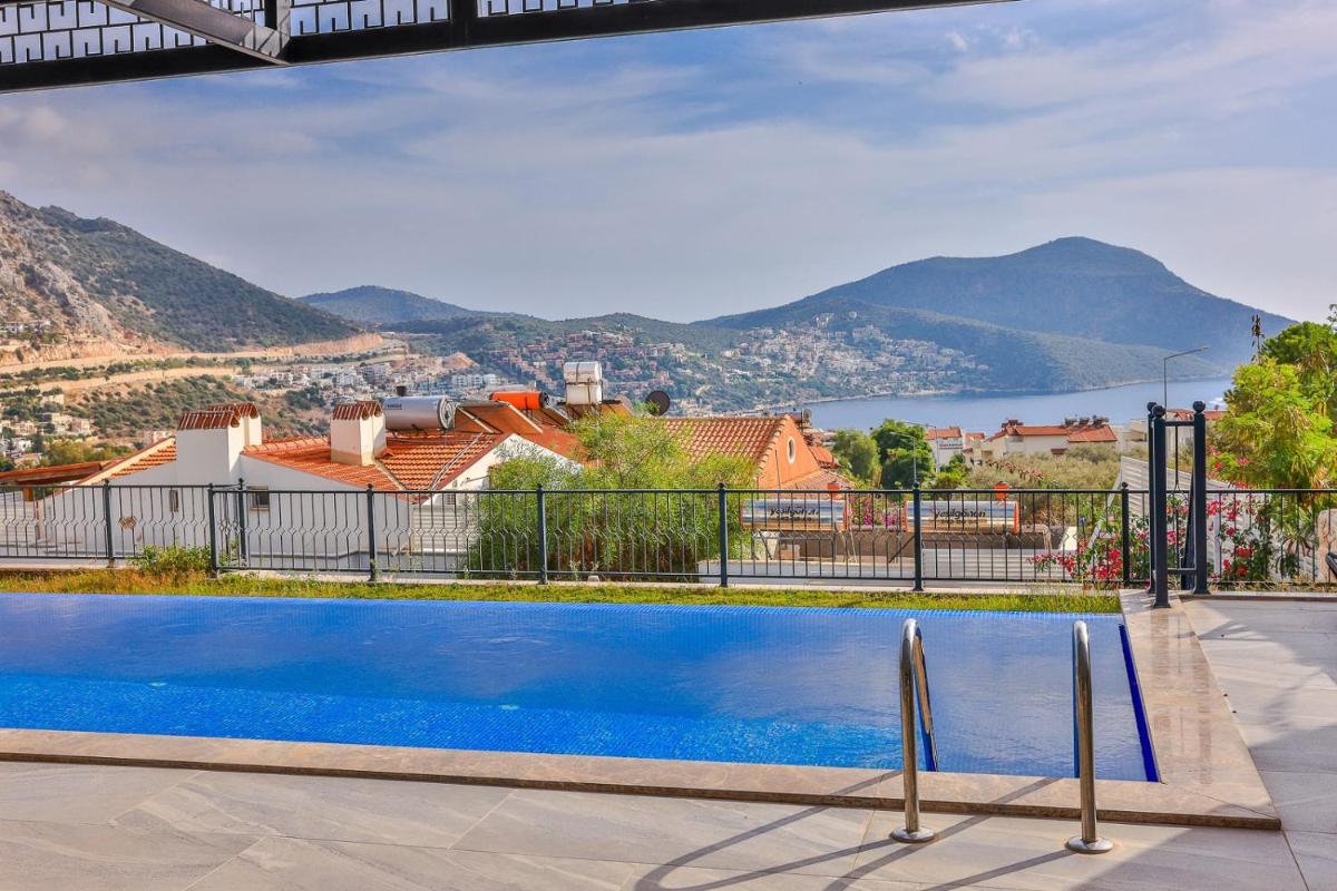 Villa Gulay - Kalkan Villa - image 3