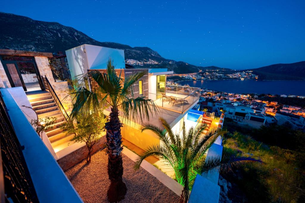 Kaş Villa 1060 - image 3