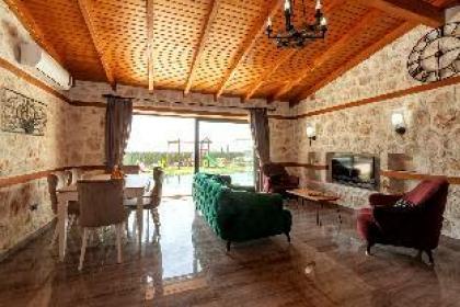 Kaş Villa 1062 - image 4