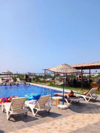 Bu Bunglow Hotel - image 4