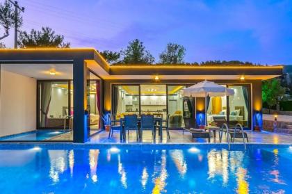 Villa Güneş / Kalkan