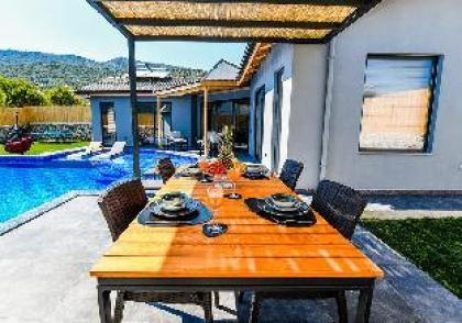 Villa Sade 2 / Kalkan