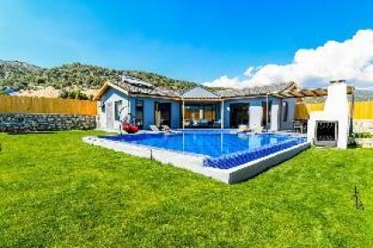 Villa Sade 3 / Kalkan 