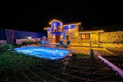 Villa Mountain House / İkizce - image 3