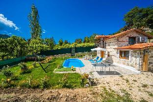 Villa Mountain House / İkizce - image 6