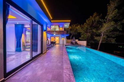 Villa Leon Üzümlü / Kalkan - image 11